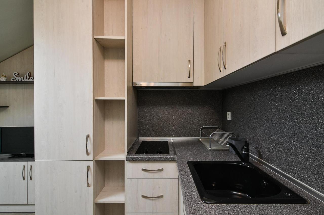 Small Studio On Budget In The Heart Of City Varna Exterior foto